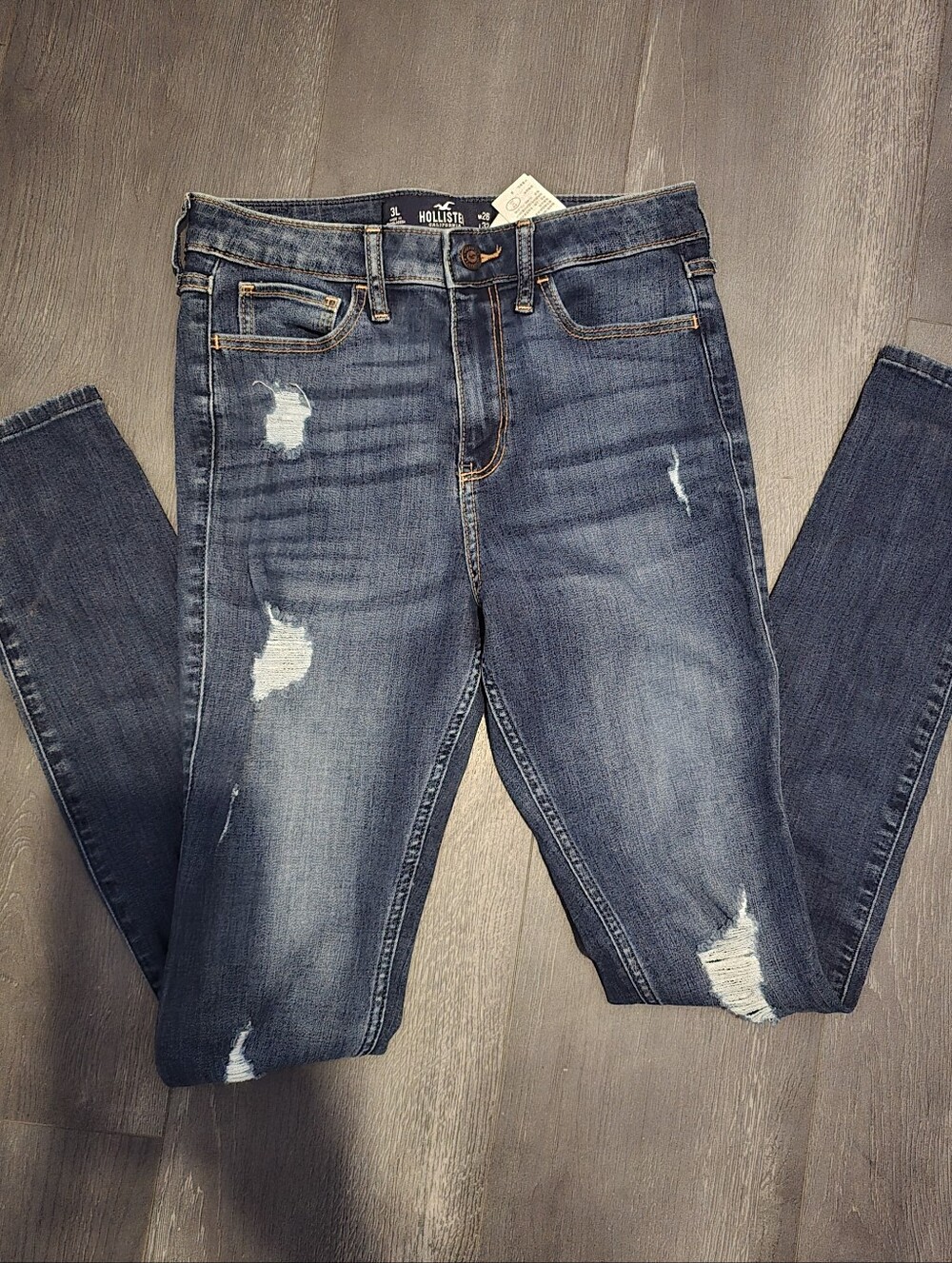 Hollister High-Rise Super Skinny Jeans in Faded Blue